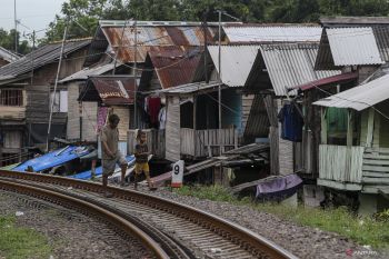 Kemiskinan Indonesia: Mengapa angka BPS dan Bank Dunia berbeda?