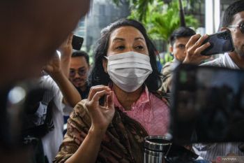 KPK periksa mantan Menteri BUMN Rini Soemarno pada kasus jual beli gas