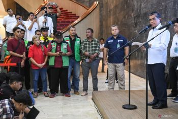 Menaker mengisyaratkan bonus hari raya mitra ojol diumumkan bersamaan SE THR