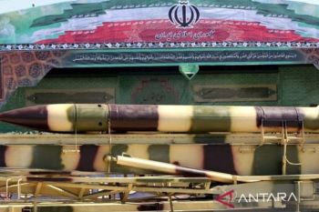 Iran kerahkan rudal balistik terbaru Khorramshahr-4