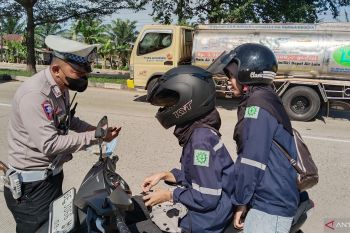 Polrestabes Palembang gelar operasi tilang periode November 2025