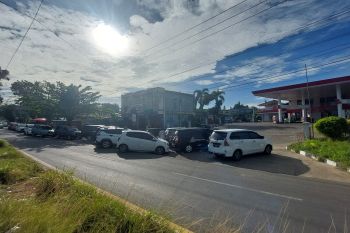 BBM langka di Bengkulu karena kapal tak bisa sandar di dermaga Pelabuhan Pulau Baai