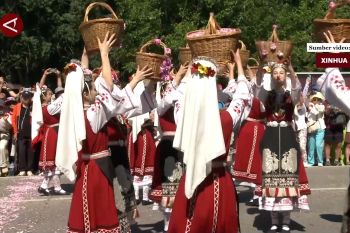 Festival Mawar tahunan berlangsung semarak di Kazanlak, Bulgaria.