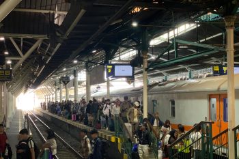 Sebanyak 1,2 juta orang gunakan KA jarak jauh di Daop 6 Yogyakarta selama masa liburan sekolah