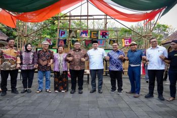 Wamenkop dorong komunitas untuk membangun perumahan berbasis koperasi