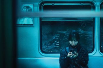 "Ghost Train": Ketika Sifat Buruk Manusia Menjelma Teror