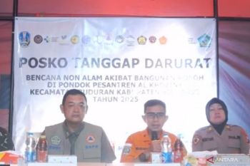 Basarnas evakuasi 54 jenazah korban Al Khoziny hingga Senin dini hari