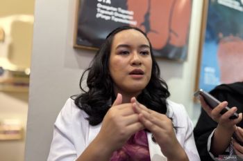 Penggunaan ekspresi dan suara penting dalam melatih anak berinteraksi