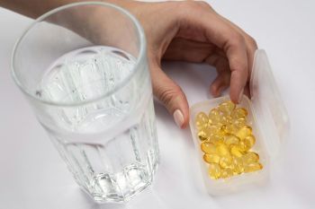 Kombinasi Omega-3 dan Olahraga, Rahasia Jaga Kesehatan Mulut Lebih Optimal