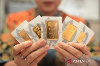 Harga emas di Pegadaian Senin ini kompak stabil lagi