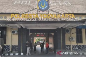 Polresta Yogya ingatkan warga tak pasang strobo di kendaraan pribadi
