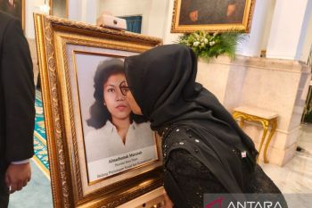 Kakak Marsinah titip pesan ke Prabowo untuk hapus "outsourcing"