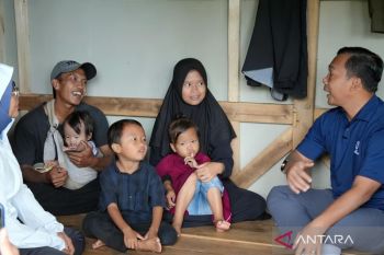 Family village optimizes family role to enhance quality of life