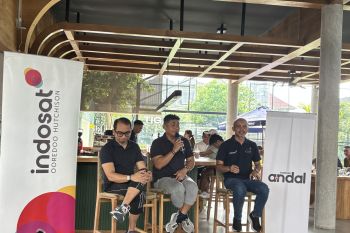 Operator seluler ungkap tantangan Nataru di tengah musim hujan Bali