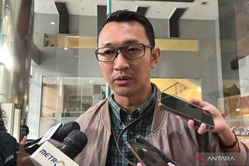 KPK bawa tujuh dari 10 orang hasil OTT Bupati Bekasi ke Jakarta