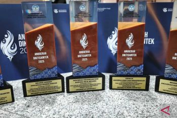 UNG raih penghargaan Silver Winner Anugerah Diktisaintek 2025