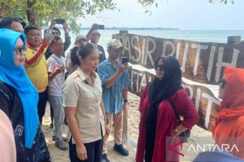 Wamenpar Puspa instruksikan jalur evakuasi wisata Banten diperjelas