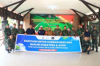 Badak LNG Salurkan Bantuan Kemanusiaan untuk Korban Banjir di Sumatra 