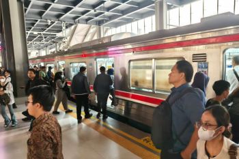 Sambut Tahun Baru 2026, KAI Group Perpanjang Jam Operasional Sejumlah Layanan Perkotaan