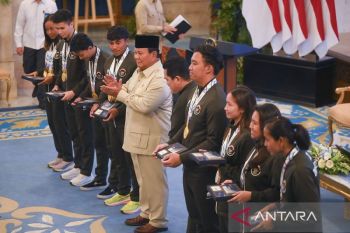 Indonesia boosts athlete welfare with bonuses, guidance