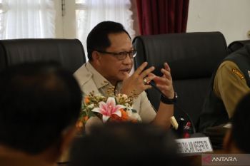 Mendagri sebut syarat pilkada lewat DPRD harus ubah undang-undang