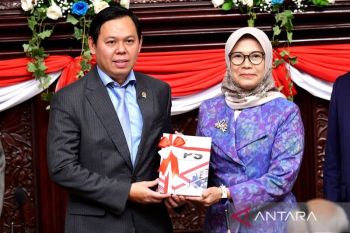 DPD dengar suara daerah sebelum sikapi isu pilkada dipilih DPRD