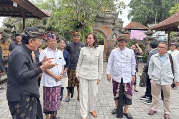 Koster gembira Bali terbaik dunia meski digoyang isu