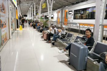 KAI Purwokerto batalkan perjalanan Kamandaka-Purwojaya akibat banjir