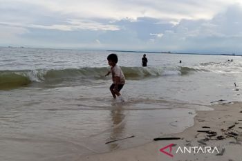 BMKG ingatkan petambak Kaltim waspadai pasang laut 2,7-2,9 meter