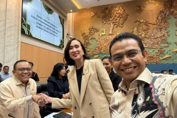 Ada kesenjangan, Hendry Munief Dorong Pemerataan Desa Wisata dan Penguatan UMKM Daerah