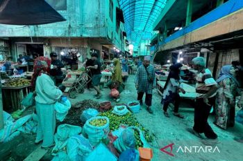 Aktivitas jual-beli di Pasar Aceh Tamiang pulih, warga besyukur