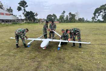 TNI AU kerahkan drone bantu evakuasi korban longsor di Cisarua