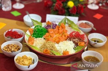 Prosesi Yu Sheng jadi simbol keberlimpahan rezeki