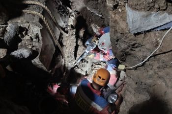 Dua warga Bandung tewas tertimbun saat cari harta karun di Antapani