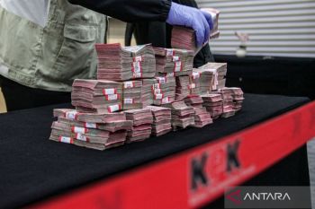 KPK duga anak usaha Kemenkeu putuskan suap hakim karena urgensi bisnis