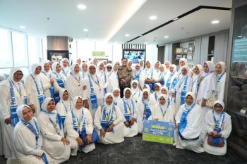 Kisah ibu nasabah Mekaar: PNM temani hidup saya dari nol hingga menuju Tanah Suci