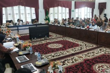 West Sumatra sets four measures for tourism disaster-hit sites