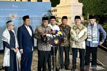 Prabowo seeks clerics' backing on Indonesia's Gulf crisis stance