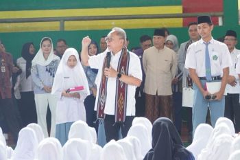 Minister says MBG program covers 97% of secondary schools