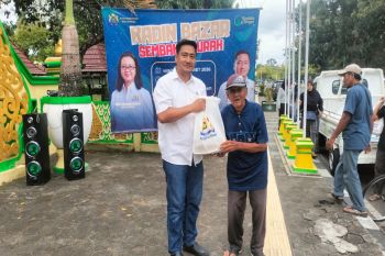 Kadin Kulon Progo gelar "Kadin Bazar Sembako Murah" jaga daya beli masyarakat
