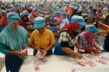 Bupati Kolaka Timur, Sultra, tiba di Gedung Merah Putih KPK