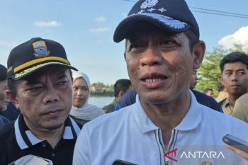 Minister urges regions to reactivate fire volunteers