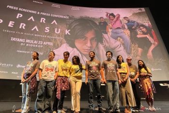 Sutradara Wregas tegaskan &ldquo;Para Perasuk&rdquo; bukan film horor