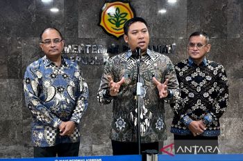 Indian Ambassador meets Dy Minister Sudaryono for urea import prospect