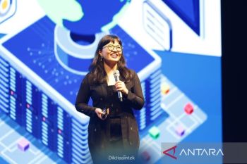 Deputy minister urges on-target strategy to close AI development gap