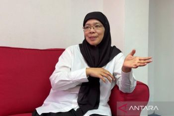 "Kartini without medal": Kartika's story of teaching diaspora children