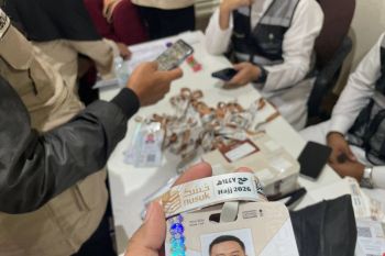 Indonesian pilgrims urged to carry Hajj cards at all times