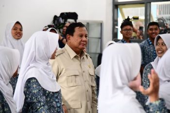 Prabowo stresses commitment to investing heavily in education