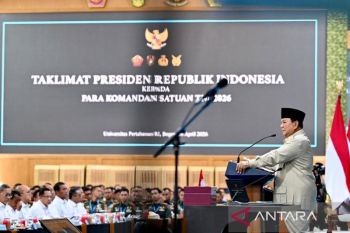 Prabowo briefs 1,500 unit commanders from three branches of TNI