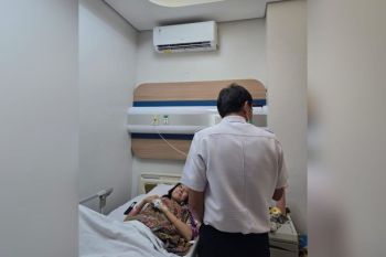 Dirut KAI Cek Operasional KRL dan KA Jarak Jauh serta Pastikan Penanganan Pelanggan di Rumah Sakit Terlayani dengan Baik